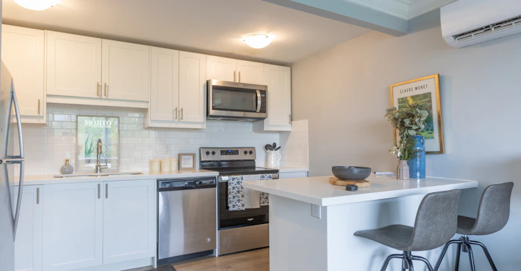 304-335 Melvin Avenue, Hamilton, ON, L8H 2K6 - 5