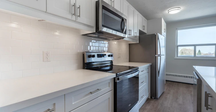 102-73 Clarence Street, Brampton, ON, L6W 1S5 - 4