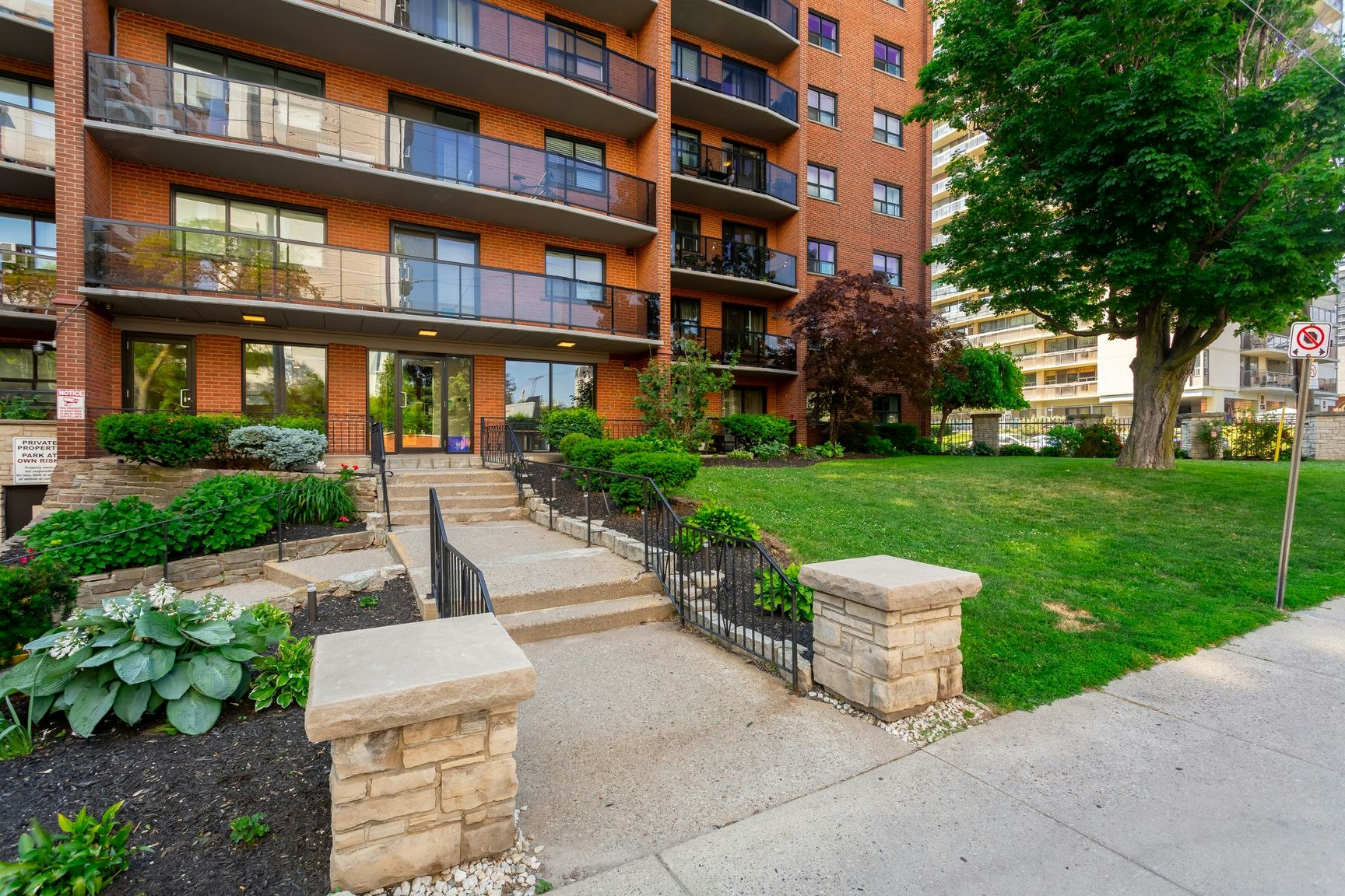 504-150 Bay Street S, Hamilton, ON, L8P 3H6 - 11