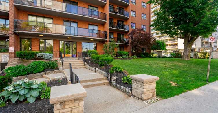 504-150 Bay Street S, Hamilton, ON, L8P 3H6 - 11