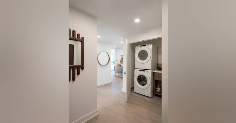 W0601-31 York Garden Way, Toronto, ON, M6A 0G9 - 56