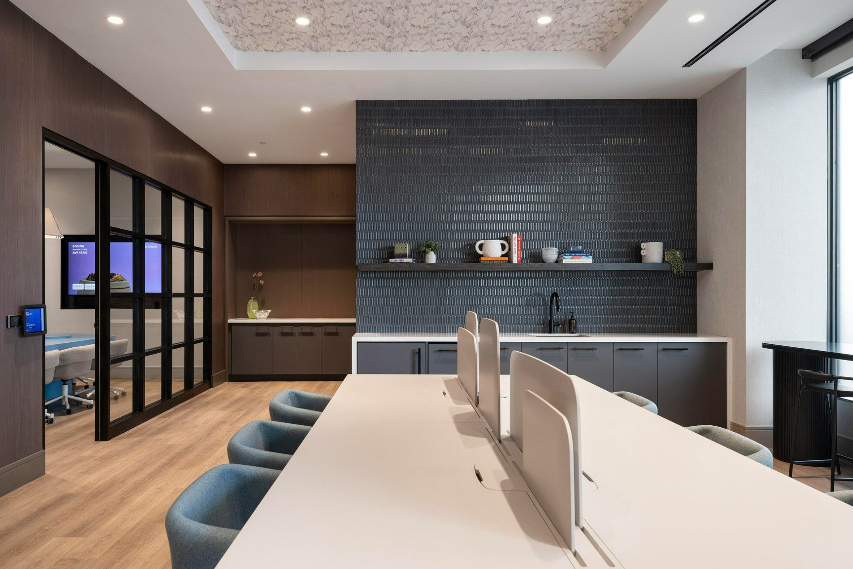 W0601-31 York Garden Way, Toronto, ON, M6A 0G9 - 43