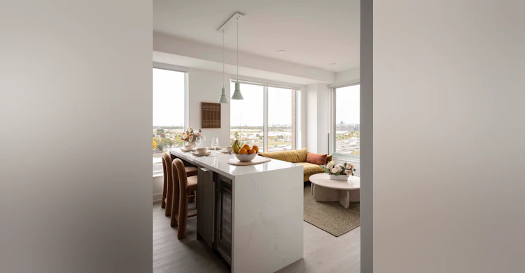 W0601-31 York Garden Way, Toronto, ON, M6A 0G9 - 102