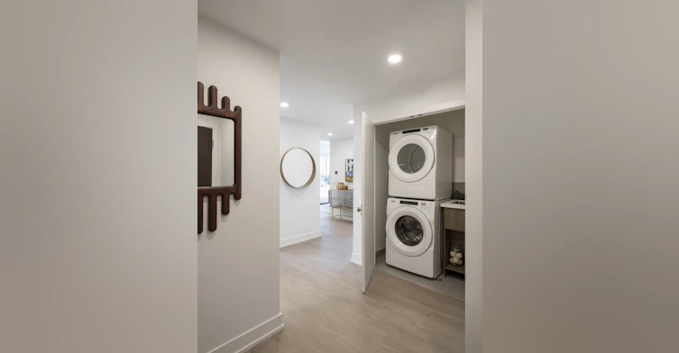 W0806-31 York Garden Way, Toronto, ON, M6A 0G9 - 31