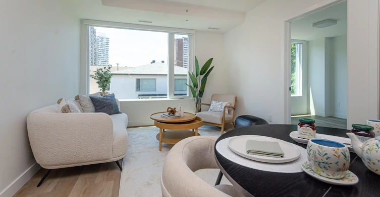 210-398 Roosevelt Avenue, Ottawa, ON, K2A 4J2 - 5