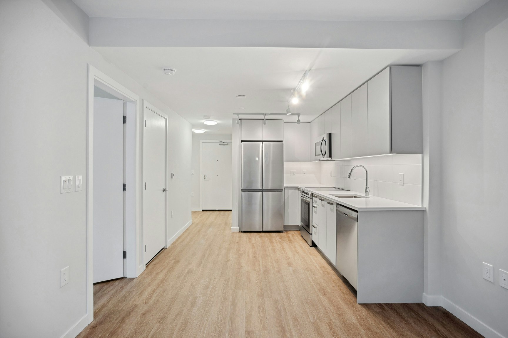 424-3435 Sawmill Crescent, Vancouver, BC, V5S 0K6 - 4