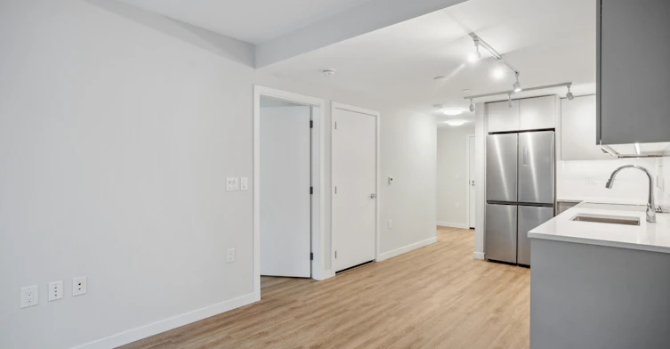 424-3435 Sawmill Crescent, Vancouver, BC, V5S 0K6 - 3