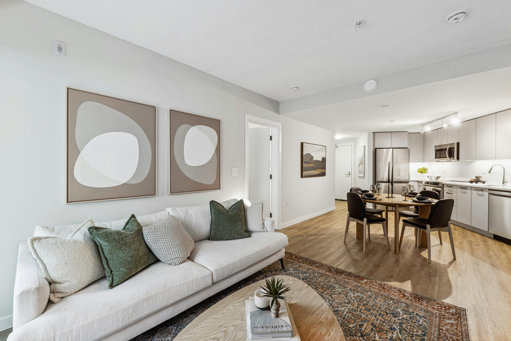 331-3435 Sawmill Crescent, Vancouver, BC, V5S 0K6 2