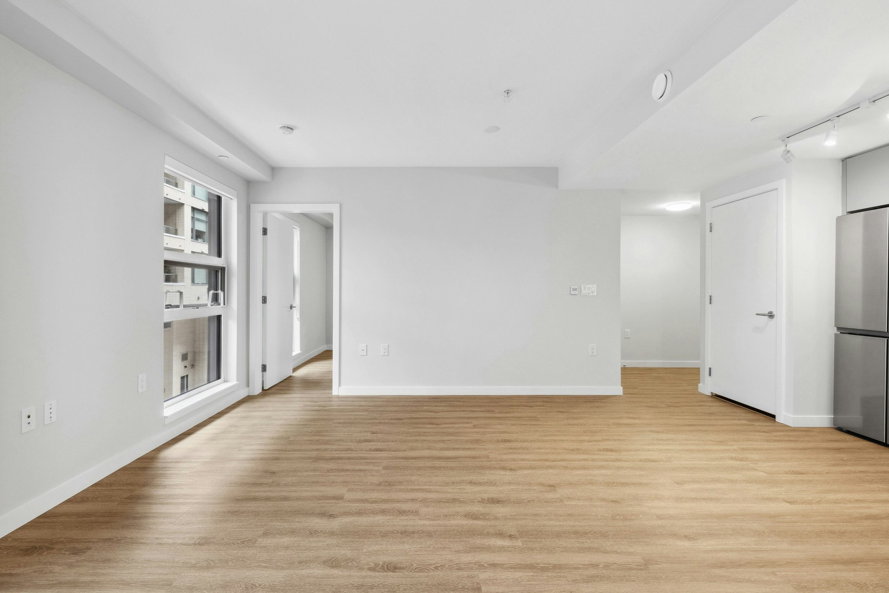 3435 Sawmill Crescent, Vancouver, BC, V5S 0K6 - 4
