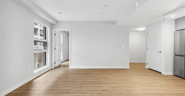 3435 Sawmill Crescent, Vancouver, BC, V5S 0K6 - 4