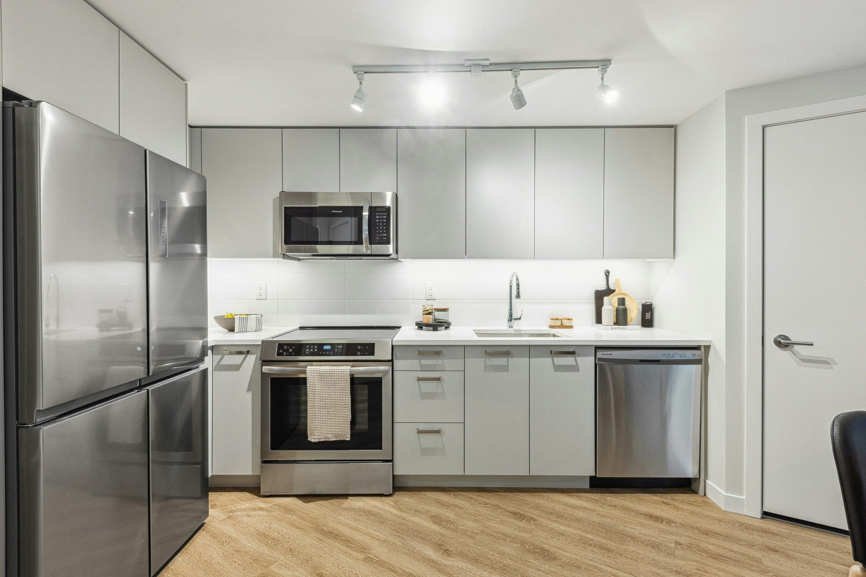 3435 Sawmill Crescent, Vancouver, BC, V5S 0K6 - 4