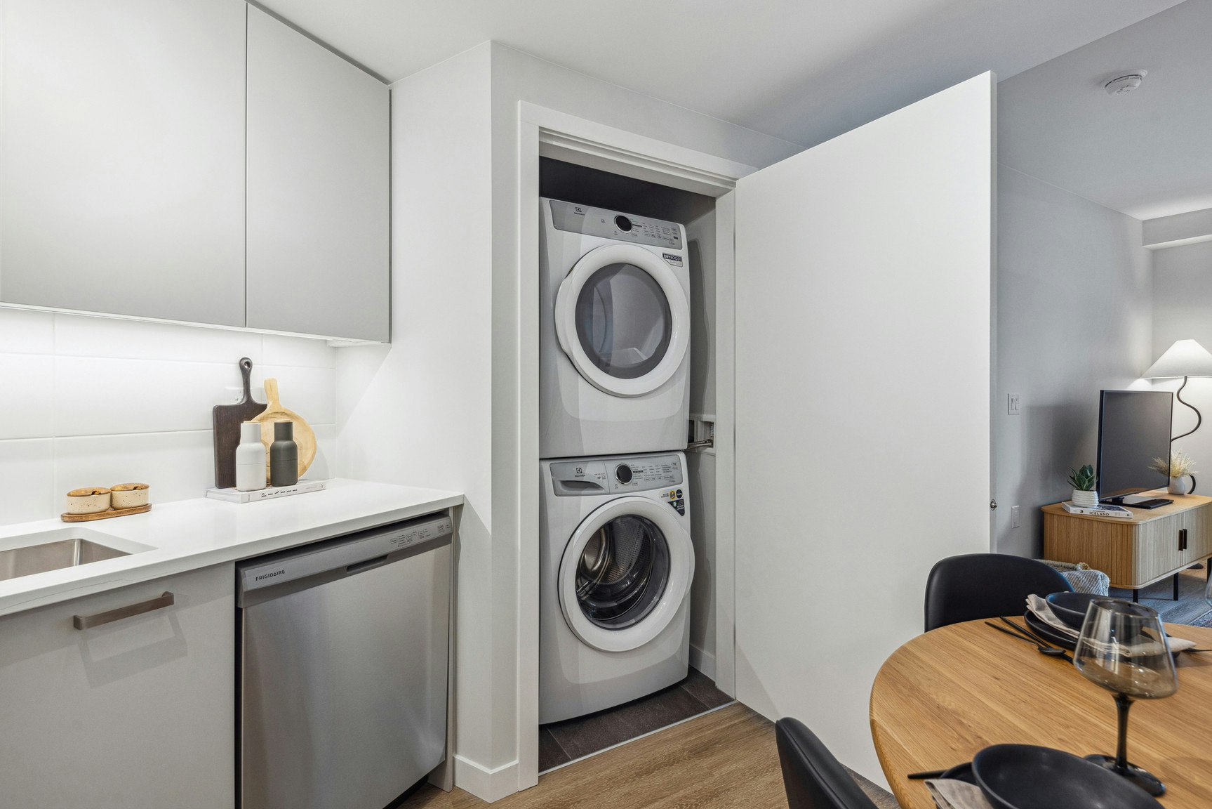3435 Sawmill Crescent, Vancouver, BC, V5S 0K6 - 7