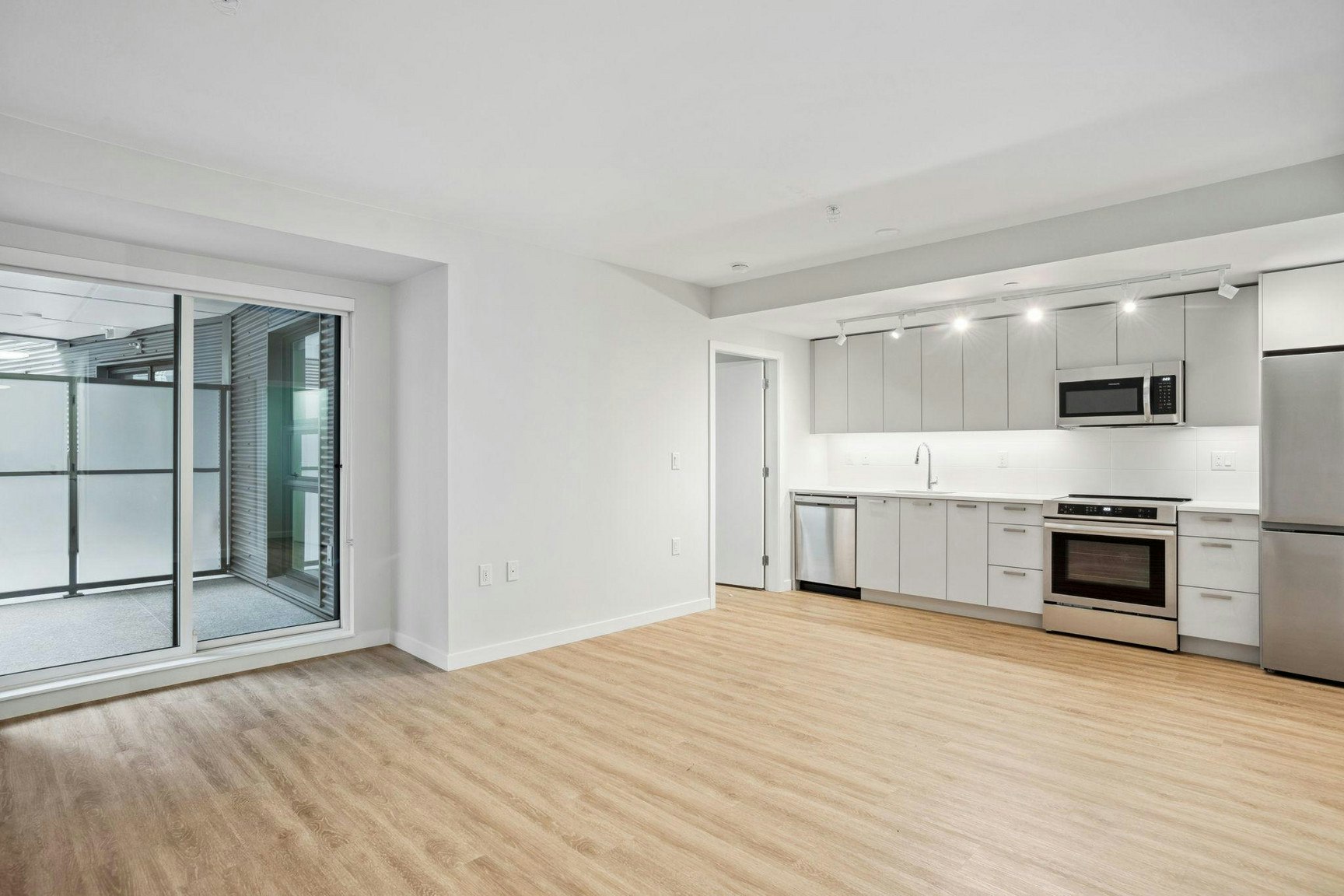 3435 Sawmill Crescent, Vancouver, BC, V5S 0K6 - 4