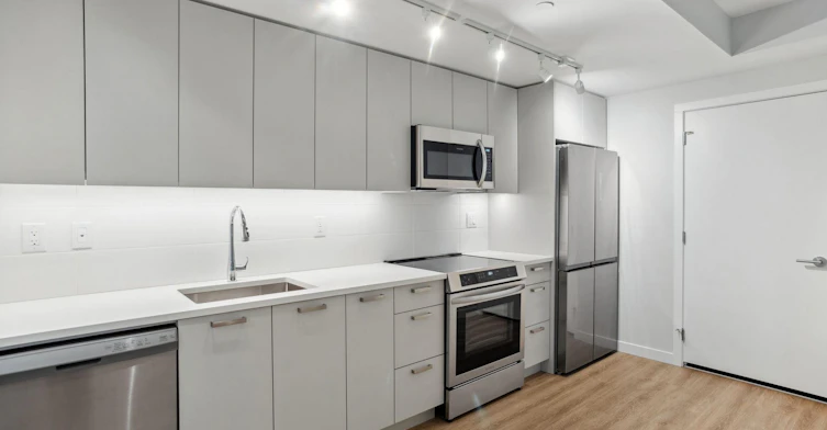 3435 Sawmill Crescent, Vancouver, BC, V5S 0K6 - 3