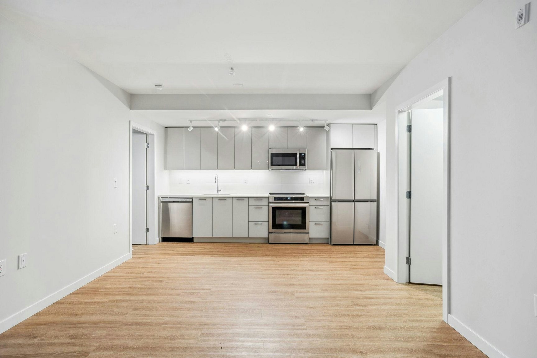 3435 Sawmill Crescent, Vancouver, BC, V5S 0K6
