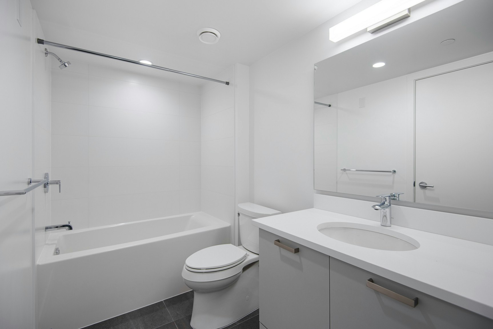 3441SC-3435 Sawmill Crescent, Vancouver, BC, V5S 0K6 - 12