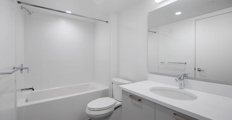 3441SC-3435 Sawmill Crescent, Vancouver, BC, V5S 0K6 - 12