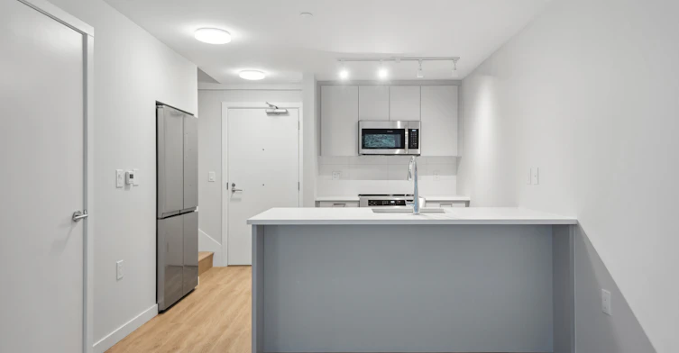 3441SC-3435 Sawmill Crescent, Vancouver, BC, V5S 0K6