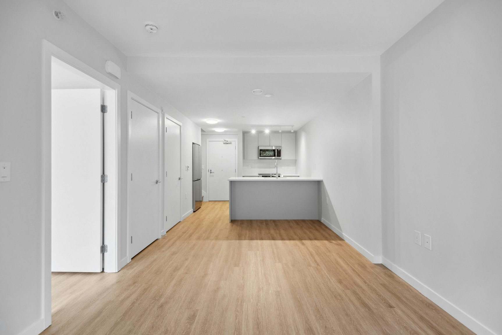 3441SC-3435 Sawmill Crescent, Vancouver, BC, V5S 0K6 - 4