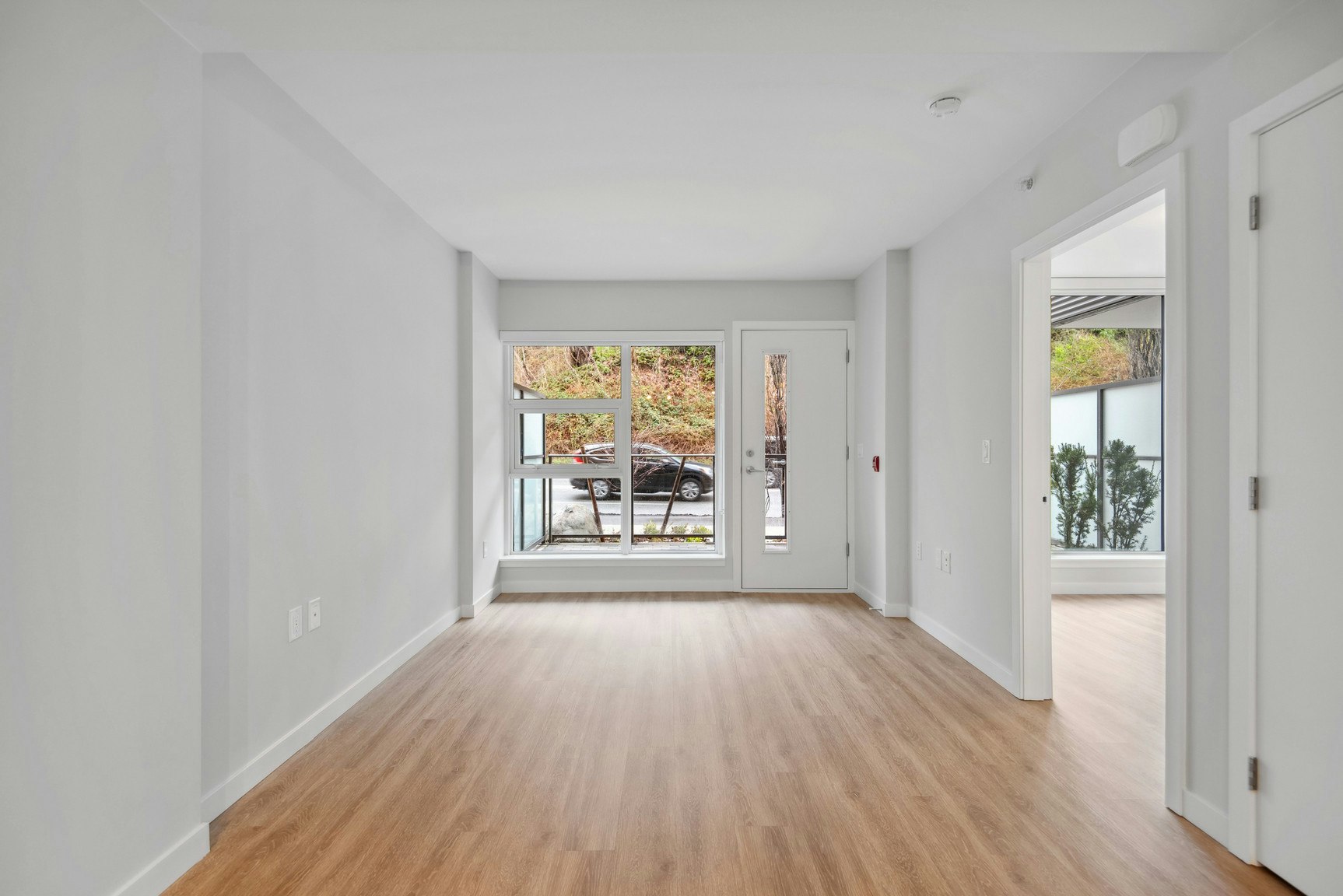 3441SC-3435 Sawmill Crescent, Vancouver, BC, V5S 0K6 - 6