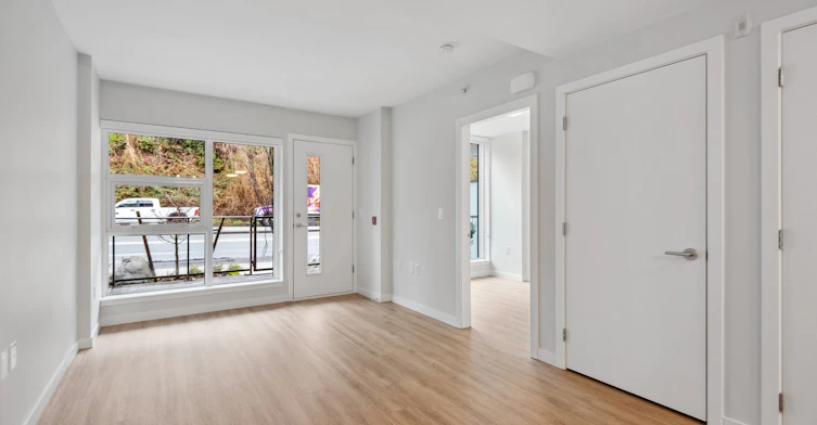 3441SC-3435 Sawmill Crescent, Vancouver, BC, V5S 0K6 - 9