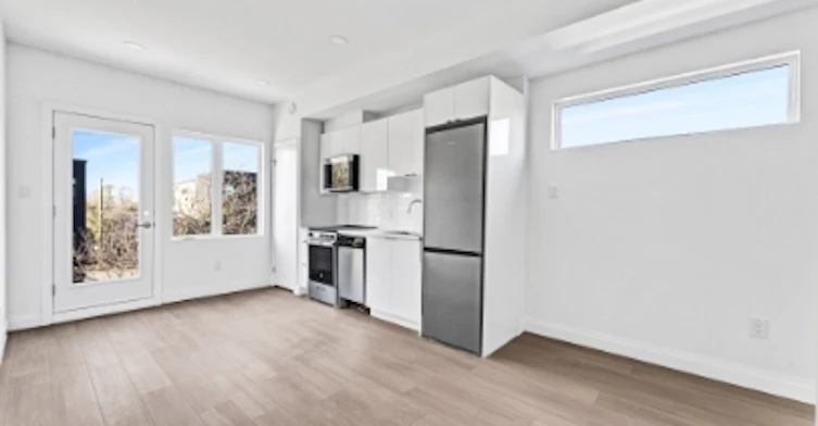 004-368 Tweedsmuir Avenue, Ottawa, ON, K1Z 5N4 - 8