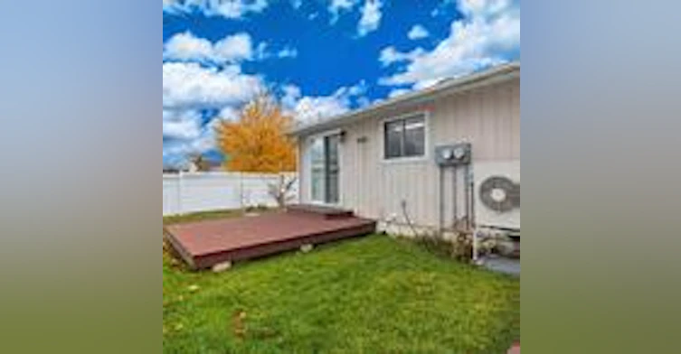 A-2 Folkstone Court, Ottawa, ON, K1B 4J9 - 15