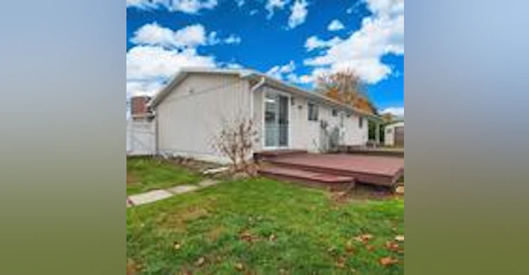 A-2 Folkstone Court, Ottawa, ON, K1B 4J9 - 14