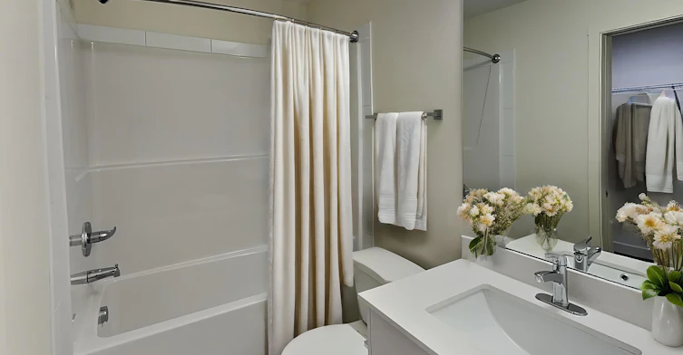 2220-730 58 Avenue SW, Calgary, AB, T2V 4Z5 - 2