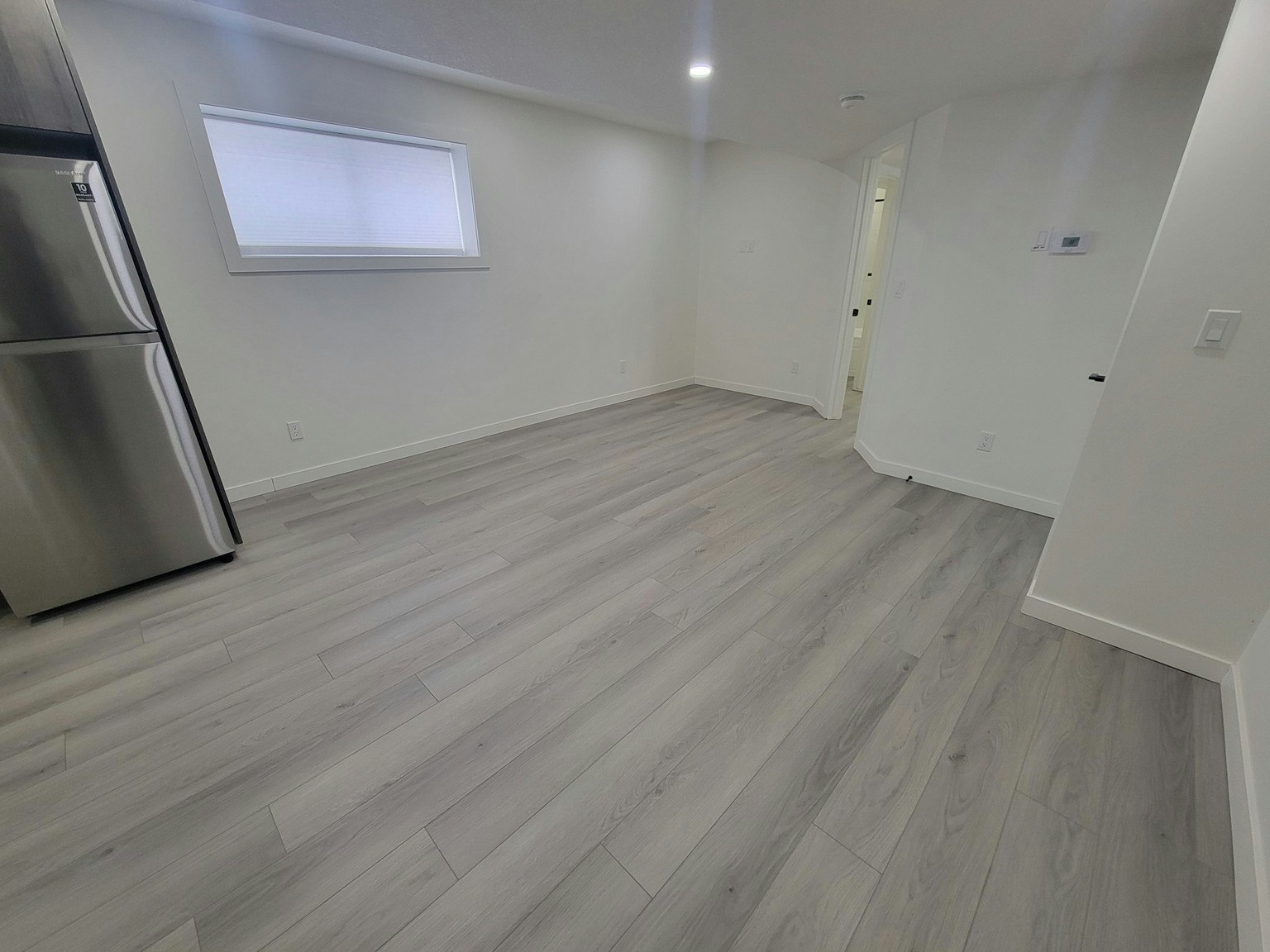 17931 60 Street Northwest, Edmonton, AB, T5Y 3W9 - 3