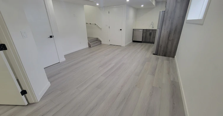 17931 60 Street Northwest, Edmonton, AB, T5Y 3W9 - 2
