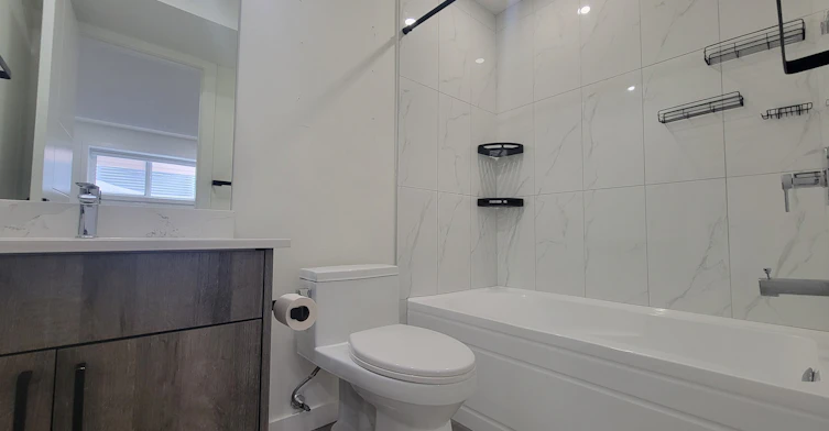 17931 60 Street Northwest, Edmonton, AB, T5Y 3W9 - 8