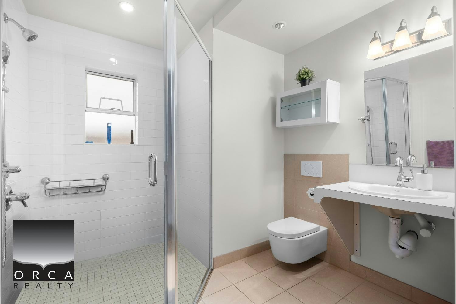 1403 Frederick Road, North Vancouver, BC, V7K 1J6 - 9