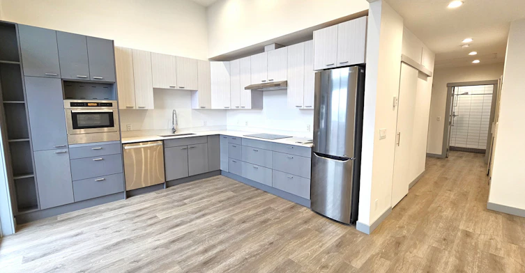 304-3826 Parkhill Place Southwest, Calgary, AB, T2S 2W7 - 5
