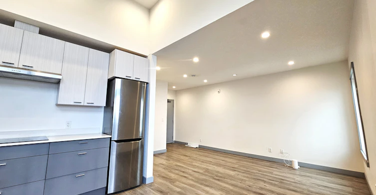304-3826 Parkhill Place Southwest, Calgary, AB, T2S 2W7 - 8