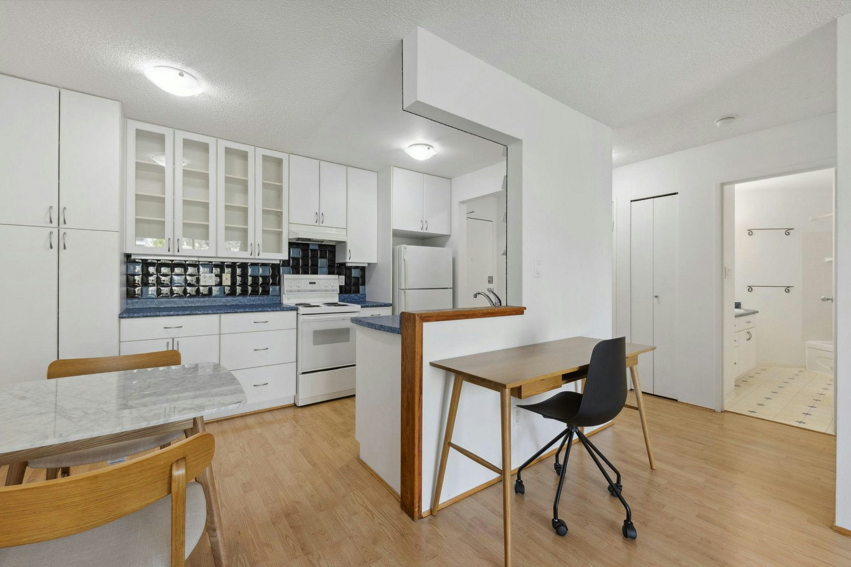 303-1045 Haro Street, Vancouver, BC, V6E 3Z8 - 46