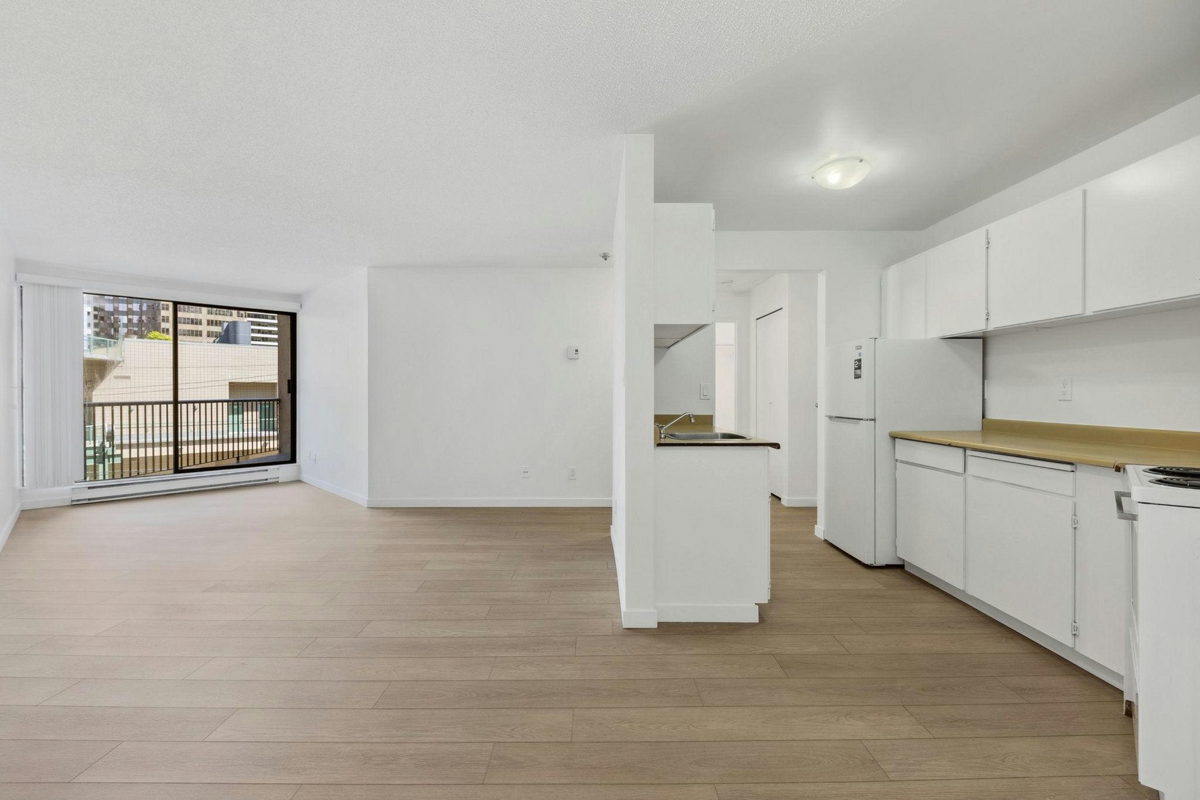 303-1045 Haro Street, Vancouver, BC, V6E 3Z8 - 35