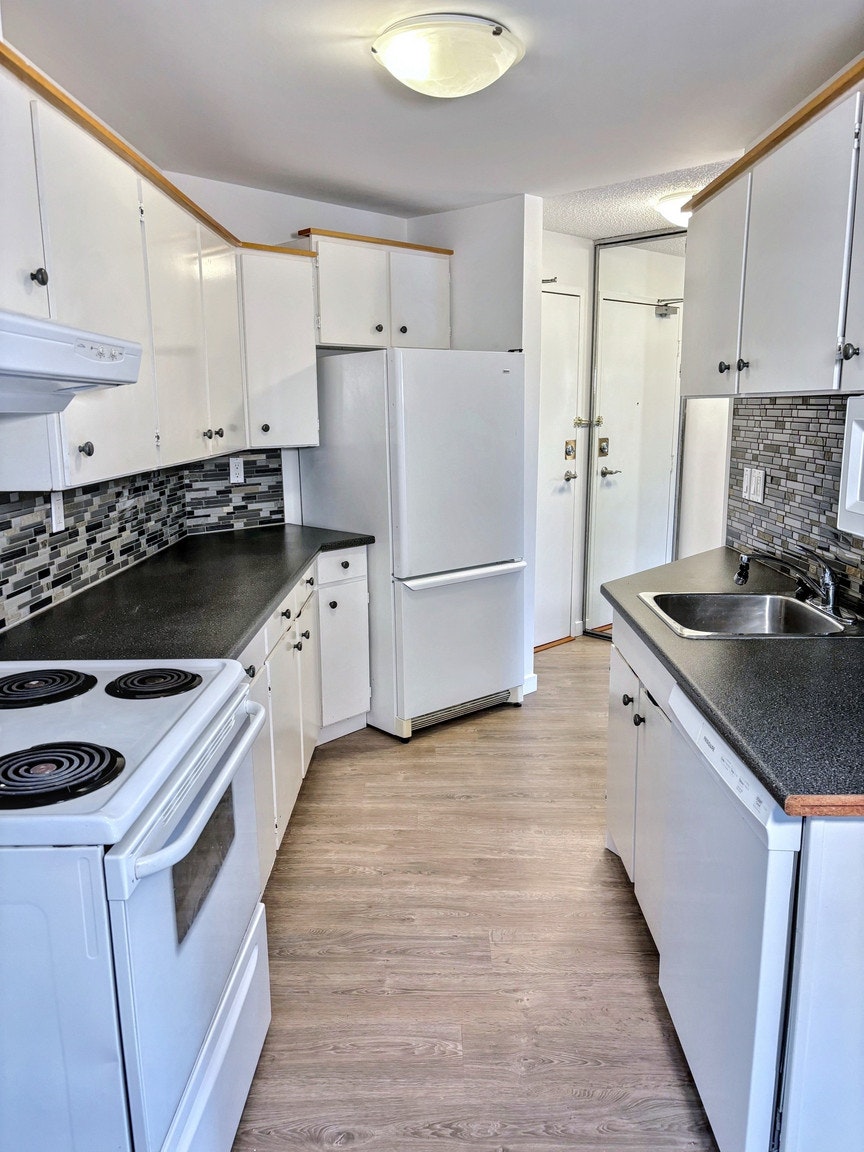 405-1045 Haro Street, Vancouver, BC, V6E 3Z8 - 4
