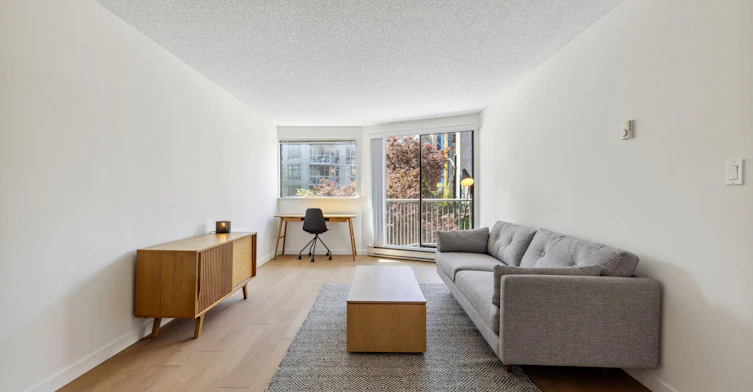 215-1045 Haro Street, Vancouver, BC, V6E 3Z8 - 2