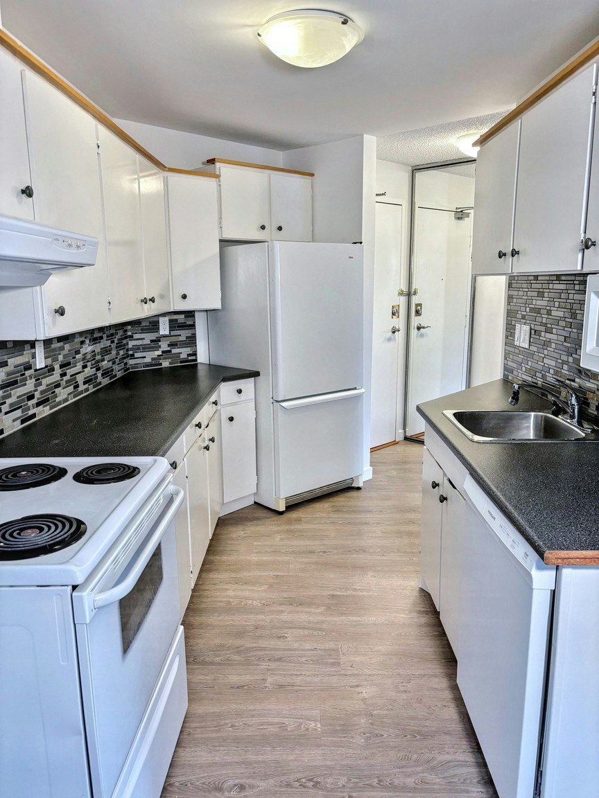 619-1045 Haro Street, Vancouver, BC, V6E 3Z8 - 4