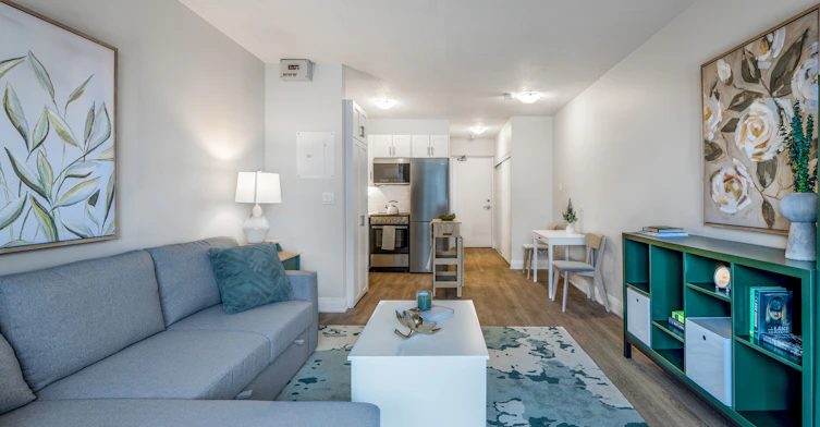 602-255 King Street West, Hamilton, ON, L8P 1A8 - 3