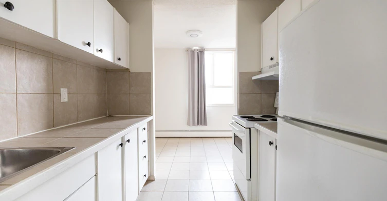 1231 15 Avenue Southwest, Calgary, AB, T3C 0X6 - 7