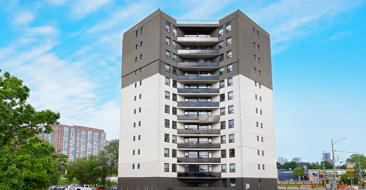 0501-3122 Hurontario Street, Mississauga, ON, L5B 1N8 - 2