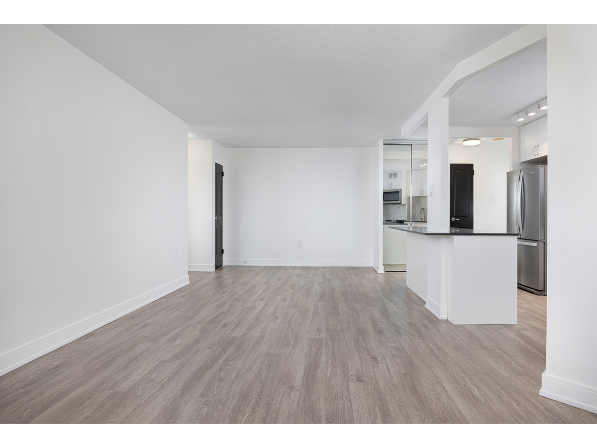 0501-3122 Hurontario Street, Mississauga, ON, L5B 1N8 - 10