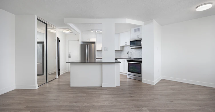 0501-3122 Hurontario Street, Mississauga, ON, L5B 1N8 - 9