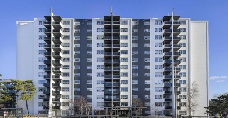 0306-2465 Hurontario Street, Mississauga, ON, L5A 2G5
