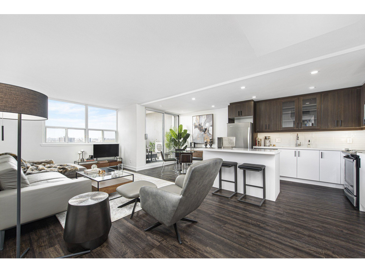 1208-2465 Hurontario Street, Mississauga, ON, L5A 2G5 - 2
