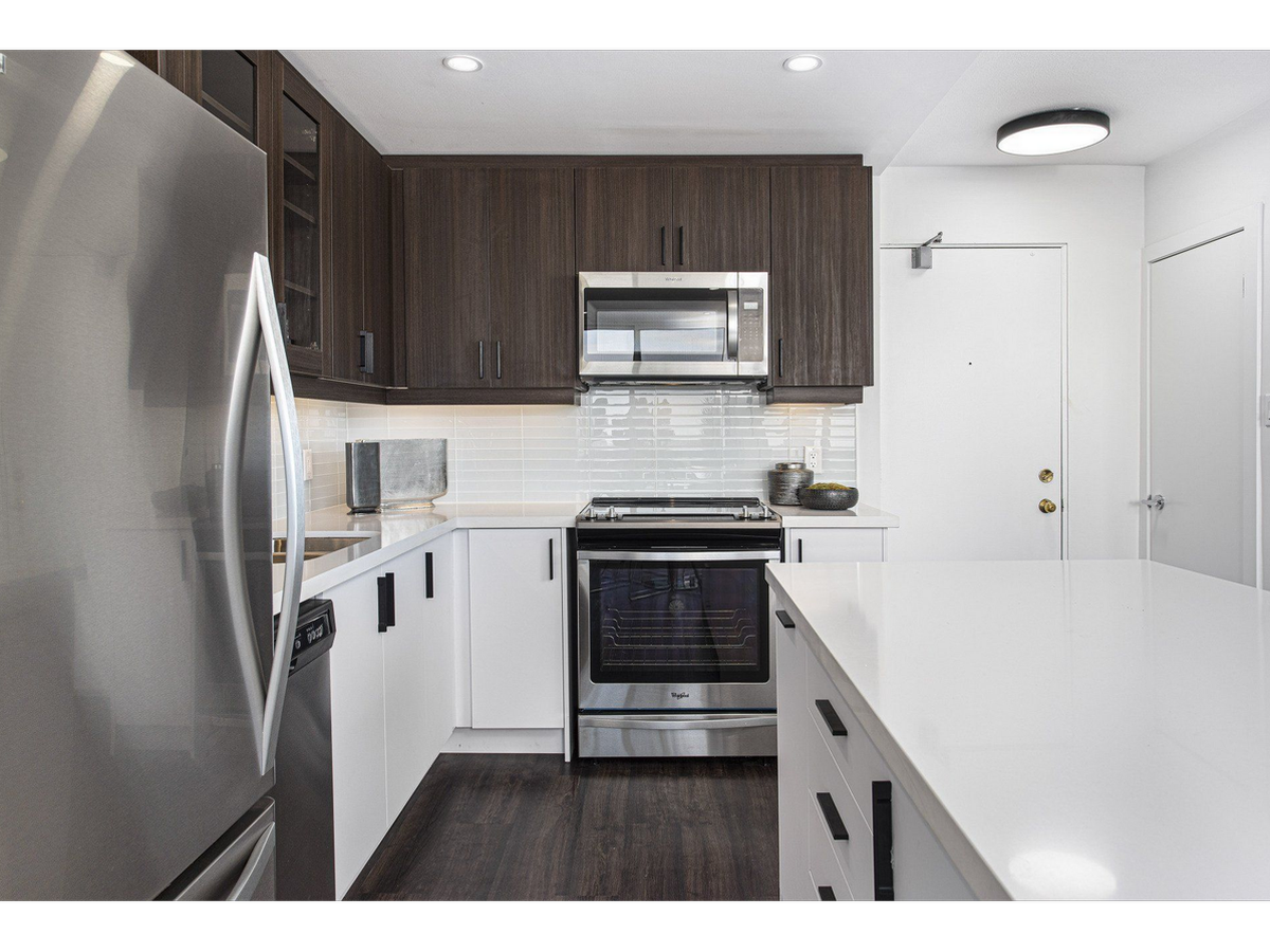 1208-2465 Hurontario Street, Mississauga, ON, L5A 2G5 - 3