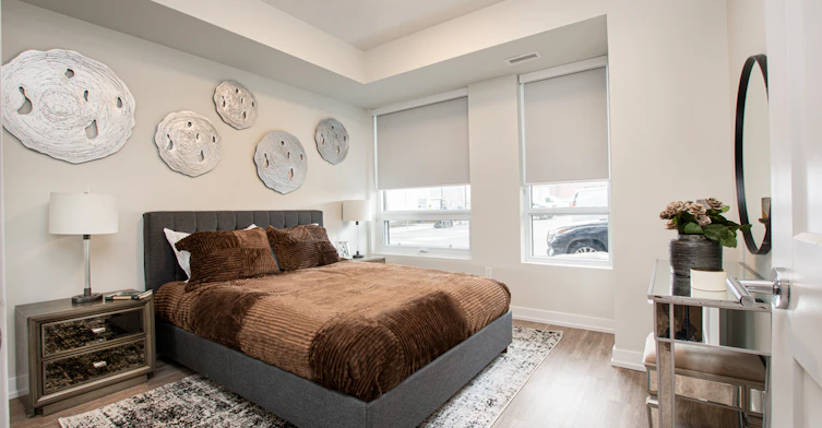 0201-2475 Hurontario Street, Mississauga, ON, L5A 0A9 - 9