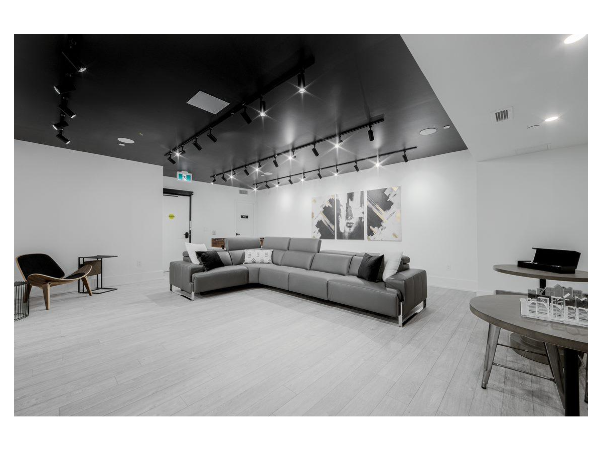 0201-2475 Hurontario Street, Mississauga, ON, L5A 0A9 - 14